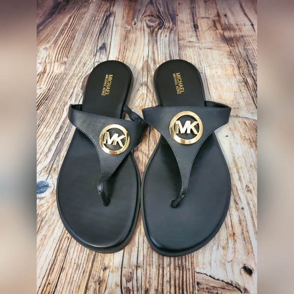 Michael Kors Marlena Thong Sandal - Picture 7 of 8